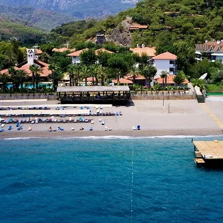Larissa Akman Hotel Çamyuva